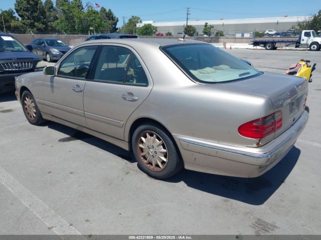 2000 MERCEDES-BENZ E 320 WDBJF65J2YB005156 Photo 2