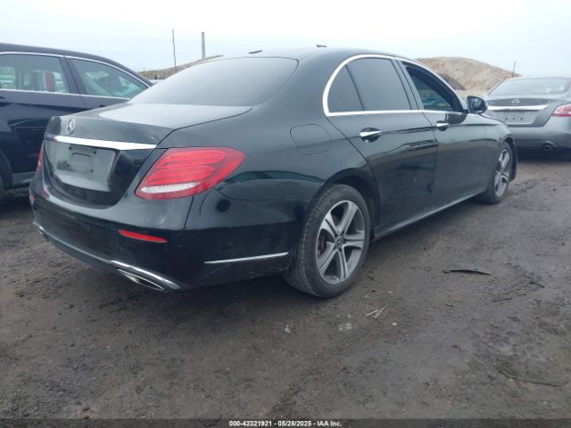 2019 MERCEDES-BENZ E 300 WDDZF4KB6KA625307 Photo 3