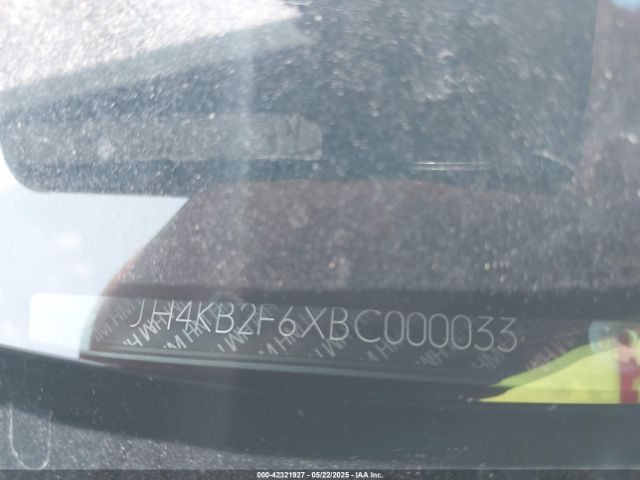 2011 ACURA RL JH4KB2F6XBC000033 Photo 8