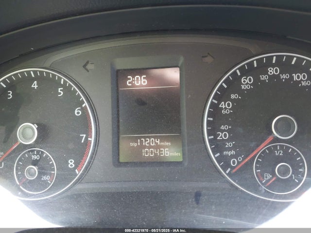1VWAT7A3XFC123239 Volkswagen Passat 1.8t Limited Edition