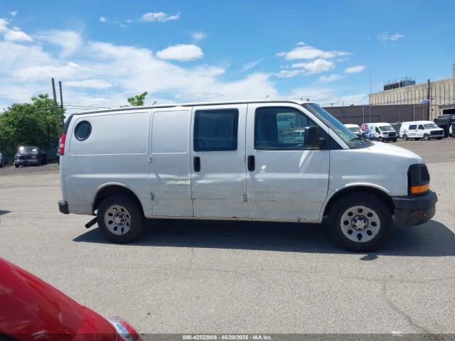 1GCSGAFX4E1198968 Chevrolet Express 1500 Work Van