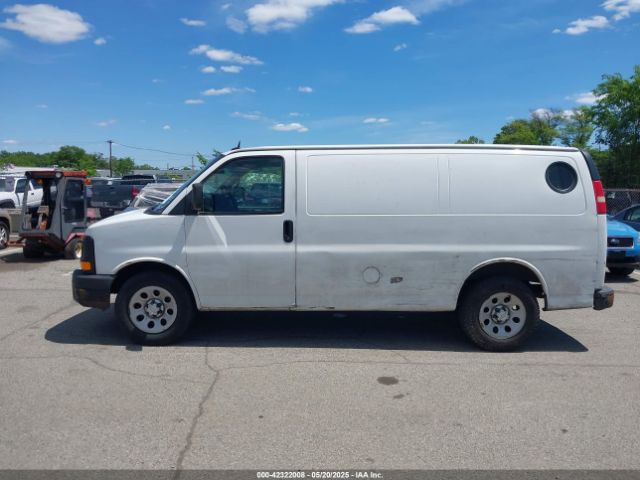 1GCSGAFX4E1198968 Chevrolet Express 1500 Work Van