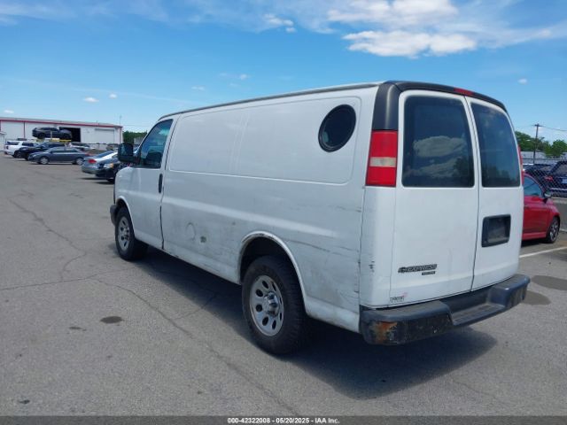1GCSGAFX4E1198968 Chevrolet Express 1500 Work Van