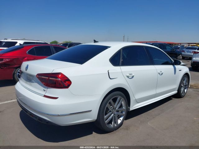 1VWAA7A30JC013637 Volkswagen Passat 2.0t R-line/2.0t S