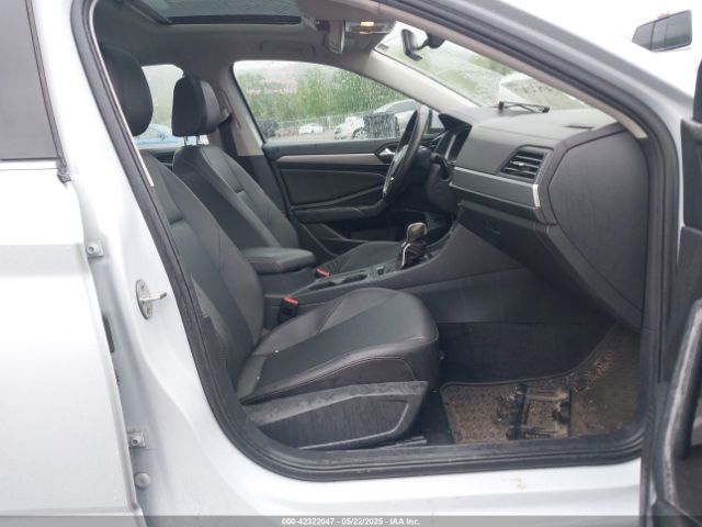 2019 VOLKSWAGEN JETTA 3VWC57BU2KM104431 Photo 4