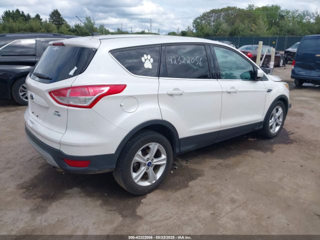 1FMCU9GX3GUB85250 Ford ESCAPE SE