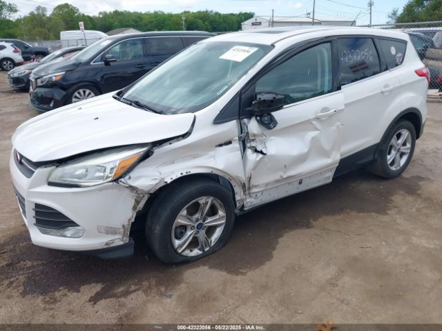 1FMCU9GX3GUB85250 Ford ESCAPE SE