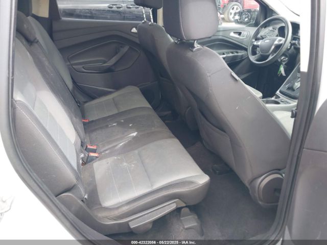 1FMCU9GX3GUB85250 Ford ESCAPE SE