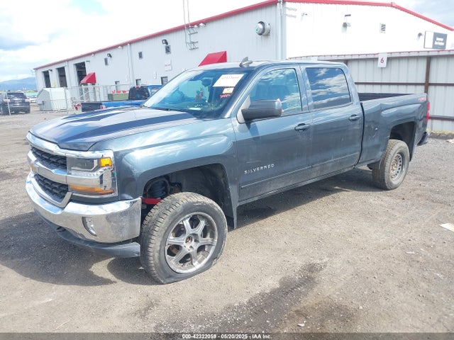3GCUKREC8JG552555 Chevrolet Silverado 1500 1lt