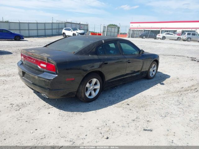 2C3CDXBG4EH130598 Dodge Charger Se