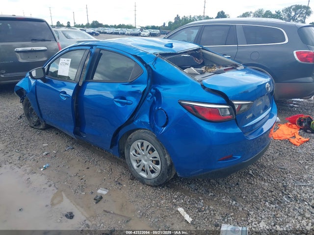 3MYDLBYV5KY503408 Toyota YARIS L