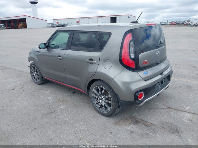 KIA g 2018 KNDJX3AA9J7529710 Image 3
