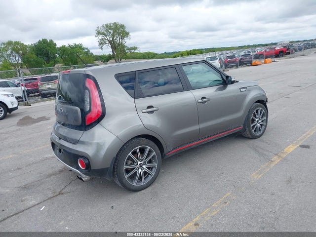 KIA g 2018 KNDJX3AA9J7529710 Image 4