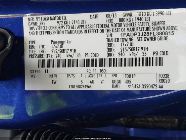 1FADP3J28FL380815 Ford Focus Titanium