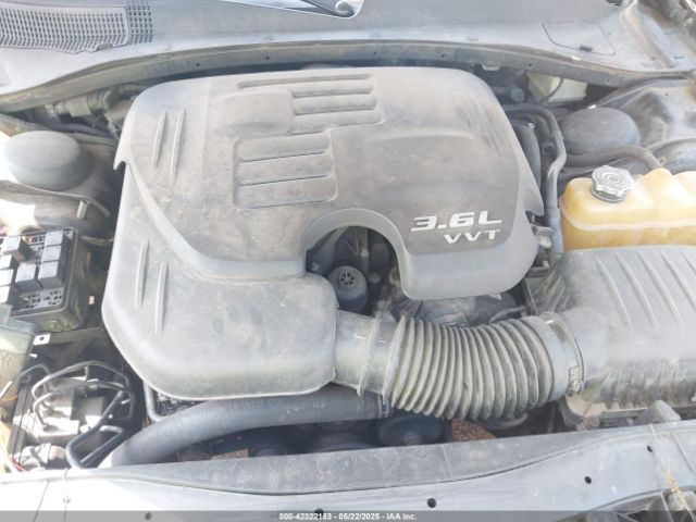 2016 CHRYSLER 300C 2C3CCAEG8GH181455 Photo 9