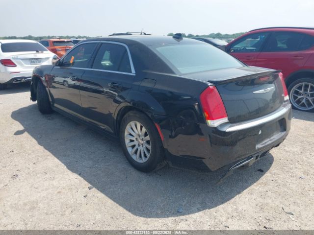 2016 CHRYSLER 300C 2C3CCAEG8GH181455 Photo 2