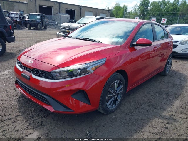 KIA Forte Lxs 2023 3KPF24AD8PE504553 Image 2