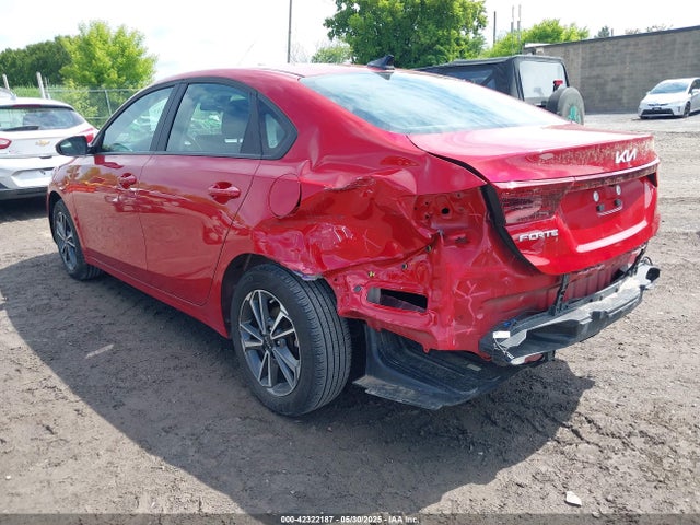 KIA Forte Lxs 2023 3KPF24AD8PE504553 Image 3