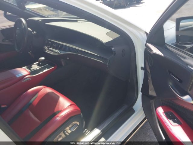 2018 LEXUS LS 500 JTHC51FF5J5001048 Photo 4