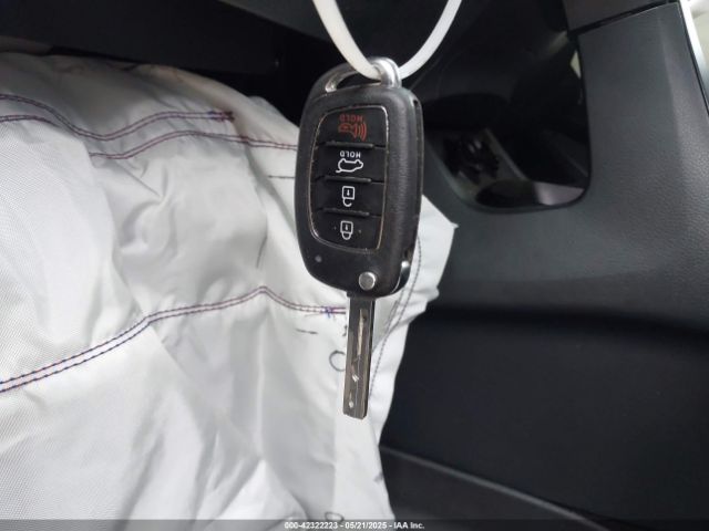 KM8SM4HF5HU188379 Hyundai Santa Fe Se