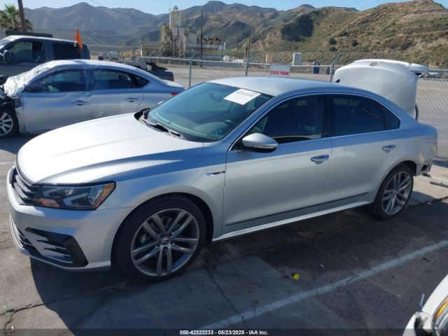 1VWDT7A3XHC023951 Volkswagen Passat 1.8t R-line