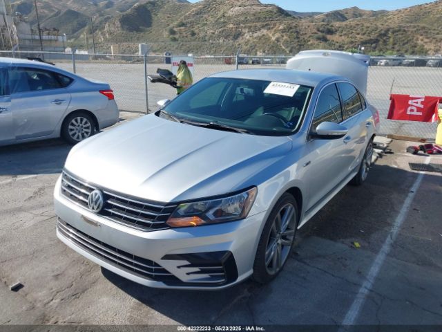 1VWDT7A3XHC023951 Volkswagen Passat 1.8t R-line