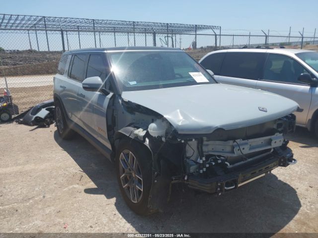 2023 RIVIAN R1S 7PDSGABA1PN014558