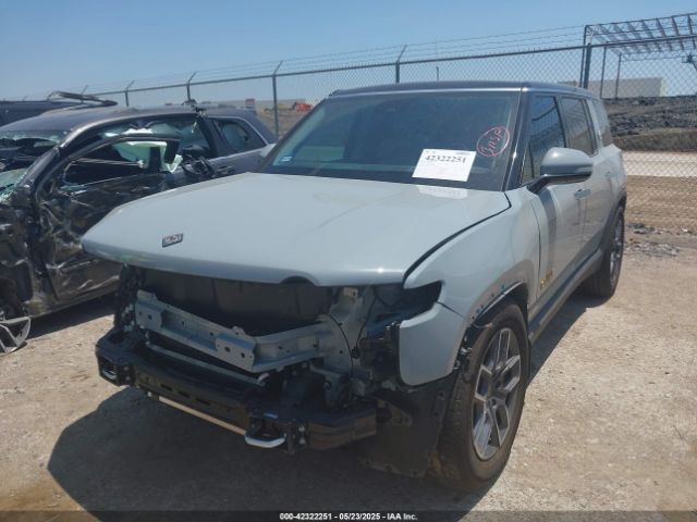2023 RIVIAN R1S 7PDSGABA1PN014558 Photo 1