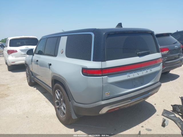 2023 RIVIAN R1S 7PDSGABA1PN014558 Photo 2