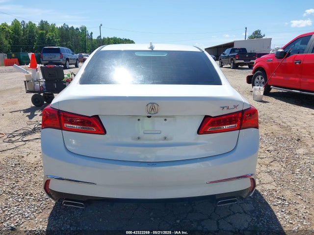 Acura j35y6 2018 19UUB2F39JA000617 Image 17