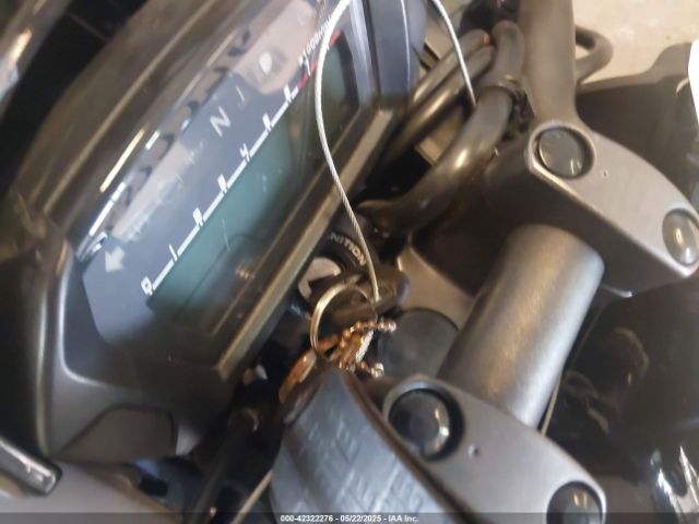 2014 HONDA CTX700 JH2RC6847EK000511 Photo 10