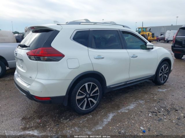 2020 NISSAN ROGUE 5N1AT2MT2LC798673 Photo 3