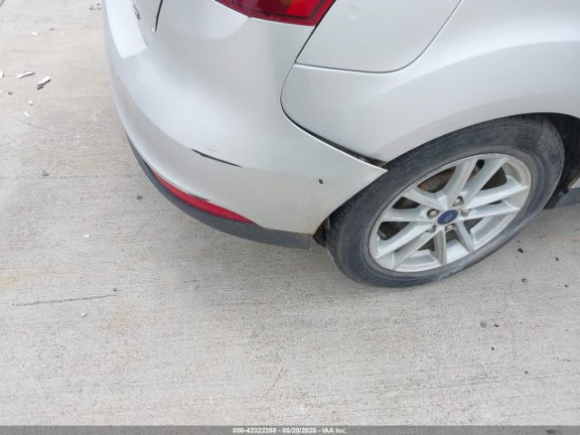 1FADP3K20HL278880 Ford FOCUS SE