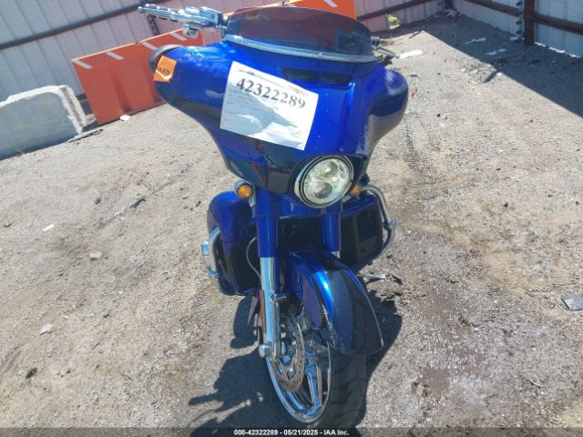 2017 HARLEY-DAVIDSON FLHXSE 1HD1PXF15HB957134 Photo 4