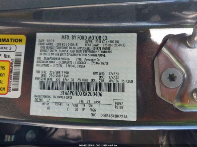 3FA6P0HDXKR200406 Ford FUSION SE
