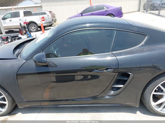 Porsche 718 Cayman T 2021 WP0AA2A85MS260454 Image 15