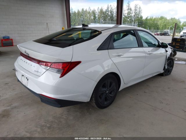 KMHLM4AJ2PU082893 Hyundai Elantra Hybrid Blue