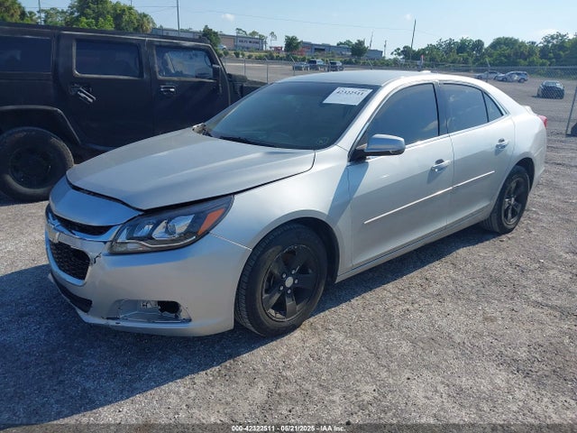 Chevrolet MALIBU 1LT 2015 1G11C5SLXFF271159 Image 2