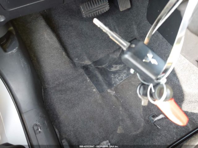 ML32AUHJ5MH007708 Mitsubishi Mirage Carbonite Edition/es/le