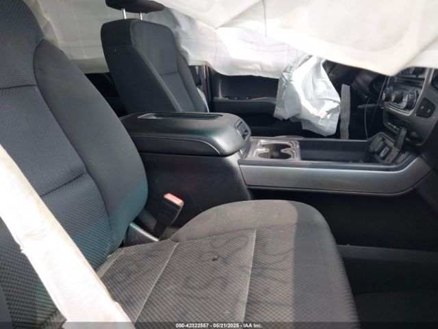 2017 CHEVROLET SILVERADO 1500 3GCPCREH9HG417486 Photo 4