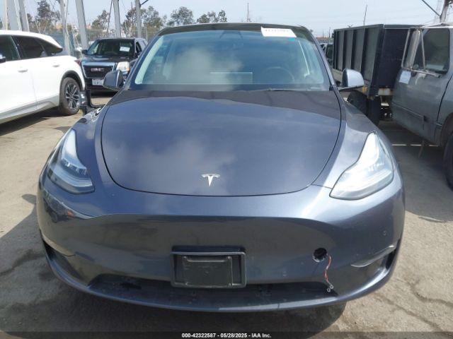 7SAYGDEE6NF364994 Tesla Model Y Long Range Dual Motor All-wheel Drive
