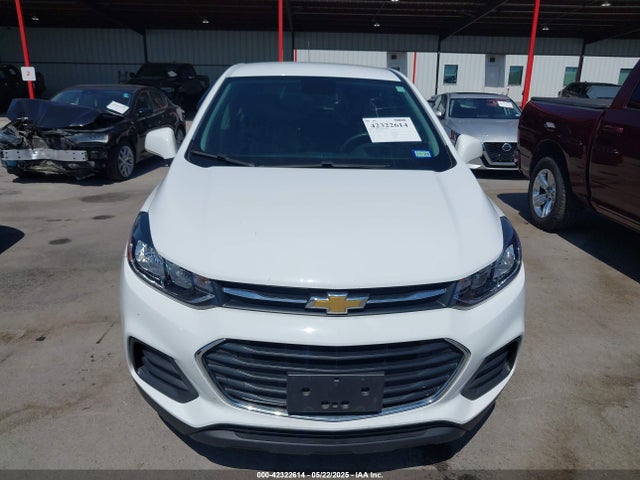 KL7CJKSM7NB548690 Chevrolet le2