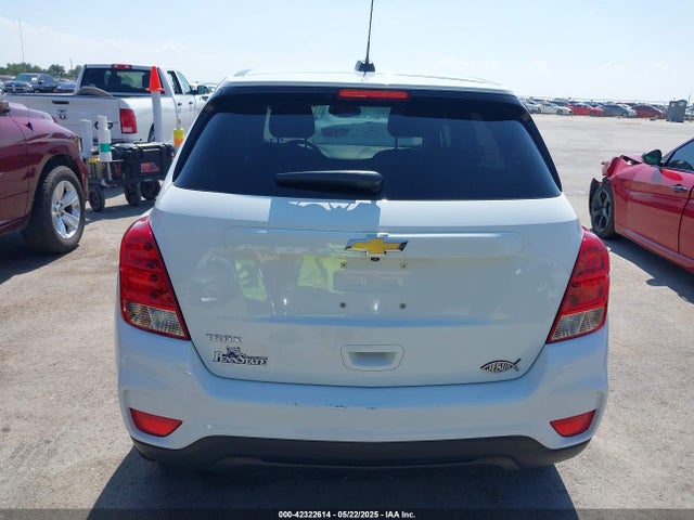 KL7CJKSM7NB548690 Chevrolet le2