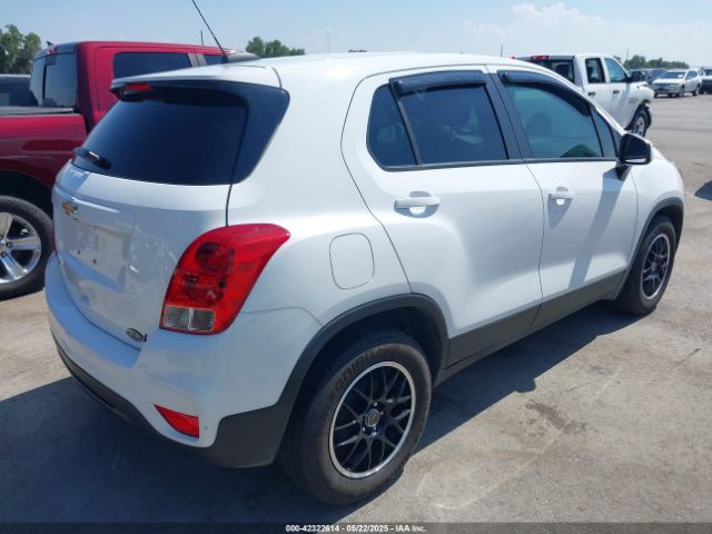 2022 CHEVROLET TRAX KL7CJKSM7NB548690 Photo 3