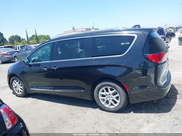2C4RC1BG5LR139260 Chrysler Pacifica Touring L