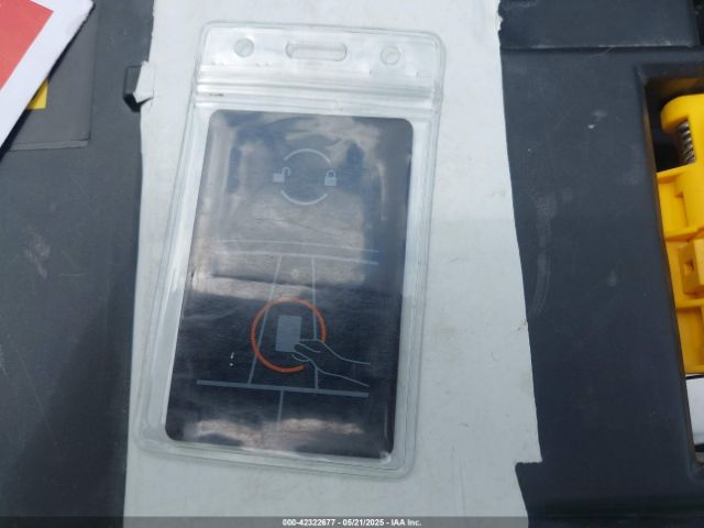 5YJ3E1EA8JF020733 Tesla Model 3 Long Range/mid Range