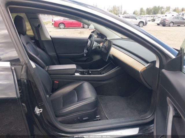 5YJ3E1EA8JF020733 Tesla Model 3 Long Range/mid Range