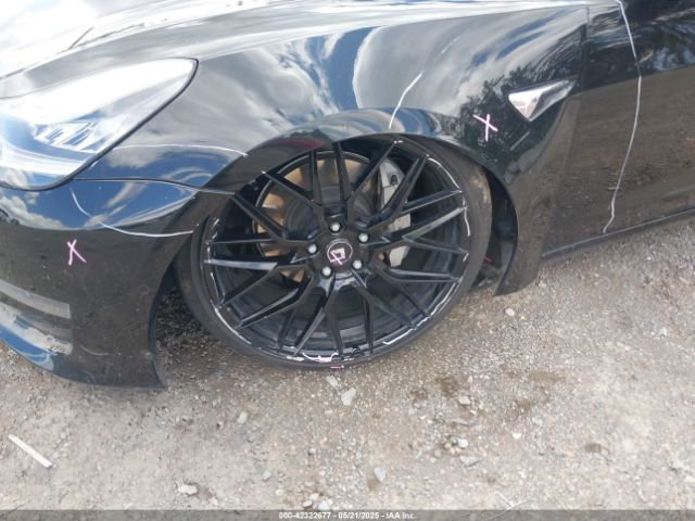 5YJ3E1EA8JF020733 Tesla Model 3 Long Range/mid Range