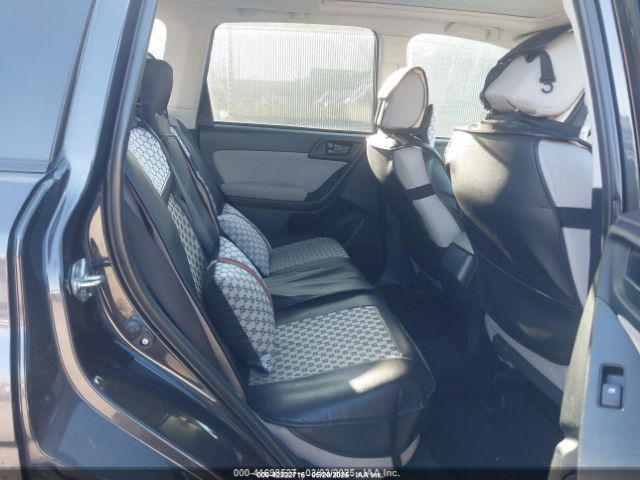 JF2SJADCXFH814863 Subaru Forester 2.5i Premium