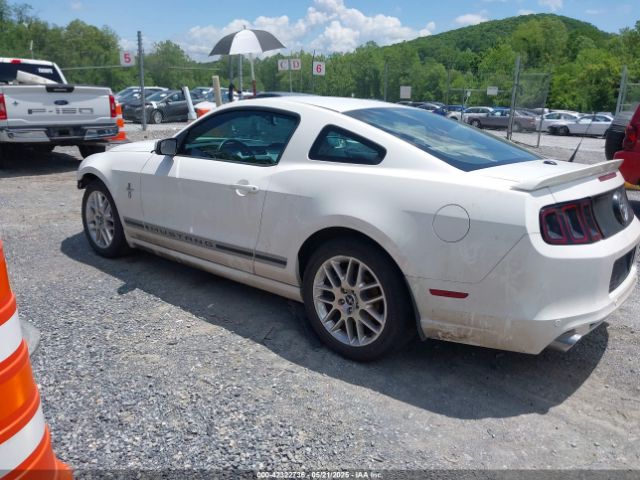 2013 FORD MUSTANG 1ZVBP8AM6D5256735 Photo 2